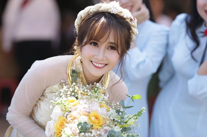 Chùm ảnh ngọt ngào của Cris Phan và Mai Quỳnh Anh trong ngày chung đôi