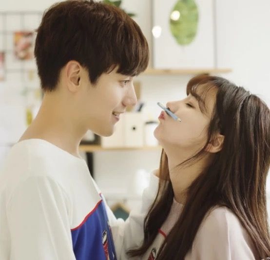 Cô gái ơi, đừng bao giờ tự biến mình thành kẻ ngốc trong tình yêu