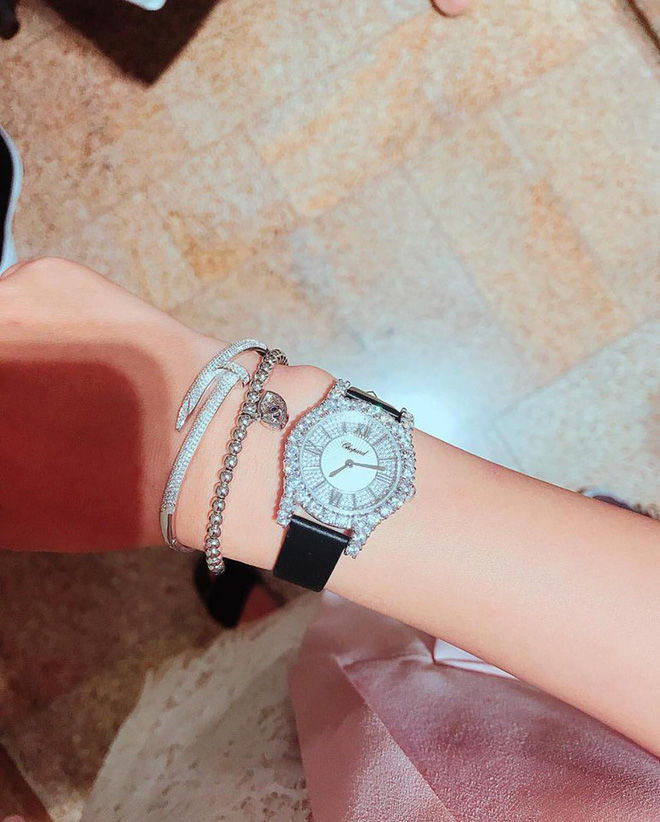 Cơ ngôi hoành tráng trên đất Mỹ của Phạm Hương