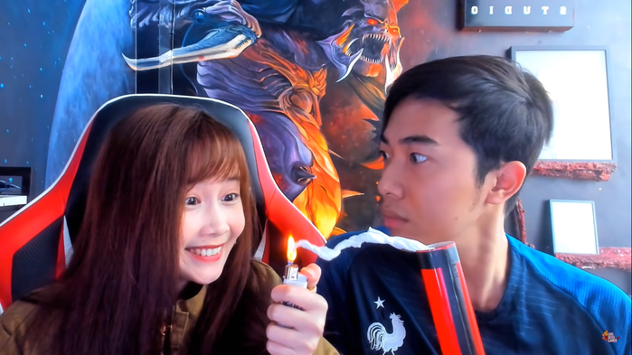 Cris Phan - Quỳnh Anh: Chuyện tình cô gái gamer có thể là vợ tương lai