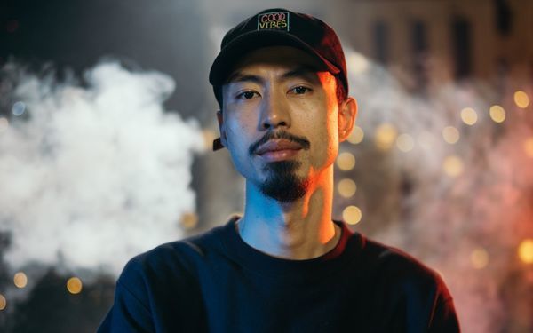 Cực ngầu trong những bài rap, ai ngờ Đen Vâu còn là “thánh troll”