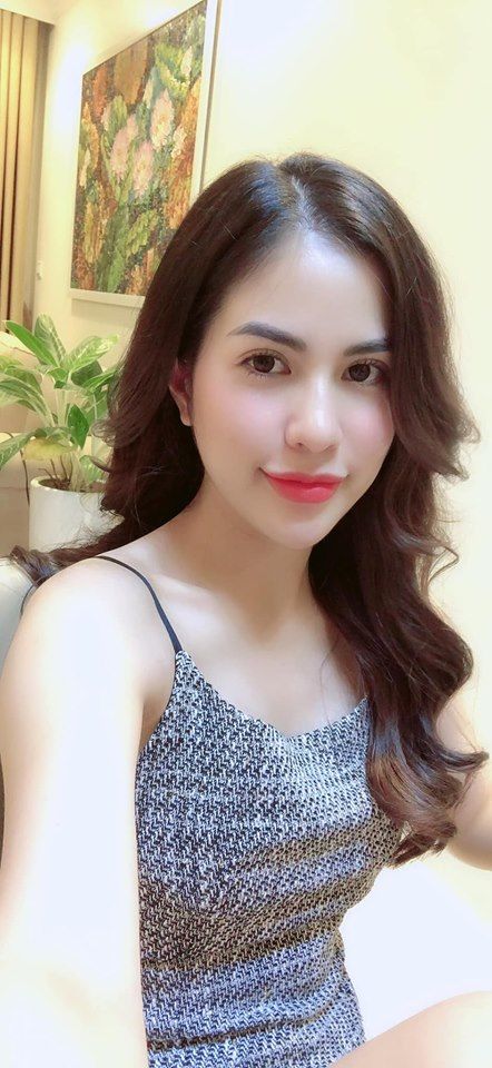 Cuộc sống của hot girl 8X Hương Trần trước khi ly hôn Việt Anh