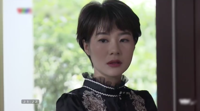 Đàn bà chỉ cần độc lập kinh tế và rạch ròi như Uyên