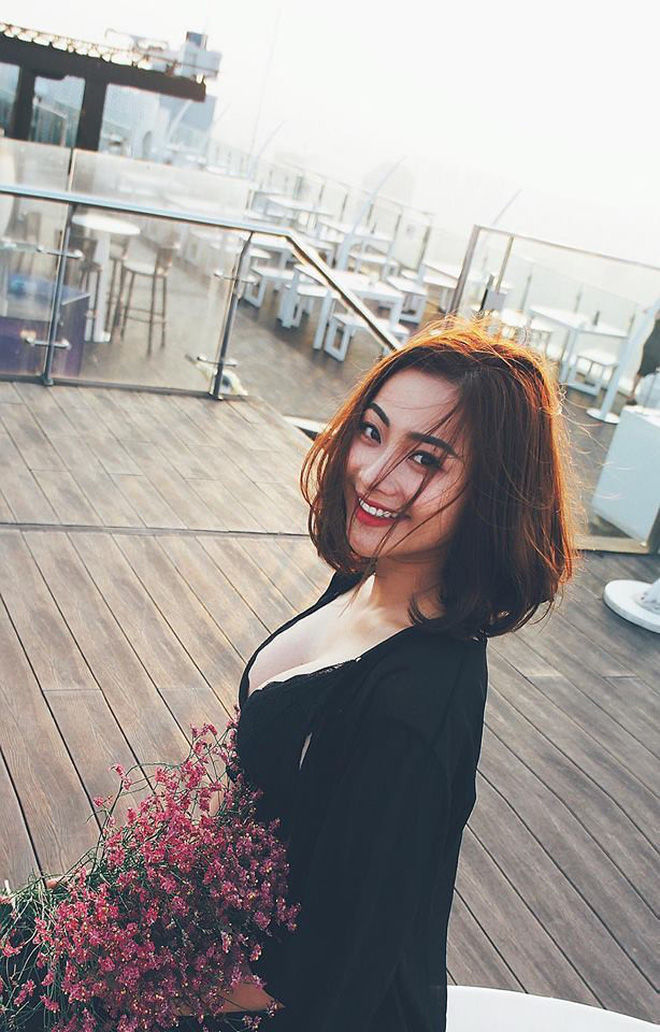 Dàn mỹ nhân chiếm sóng giờ vàng khoe vóc dáng nóng bỏng