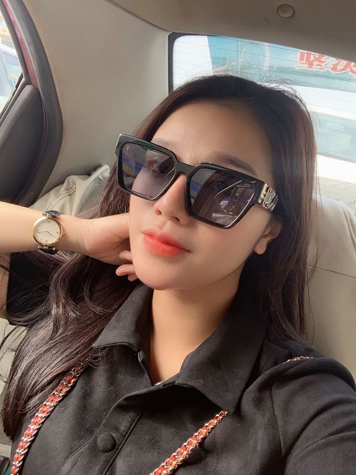 Đẳng cấp rich kid từ trong trứng nước của vợ Bùi Tiến Dũng