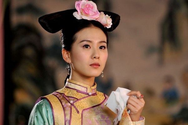 Đập tan tin đồn trầm cảm vì mẹ chồng, Lưu Thi Thi khoe vẻ đẹp gái một