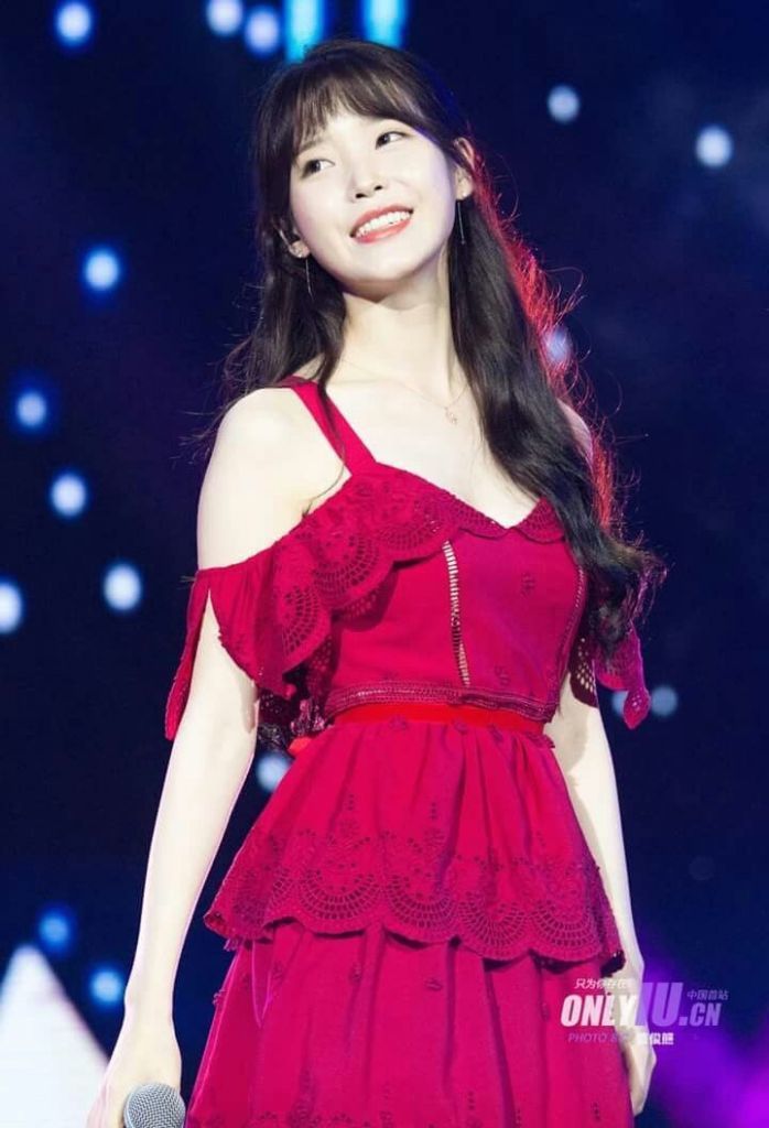 Điểm danh những mỹ nhân sở hữu bờ vai gợi cảm của showbiz Hoa - Hàn