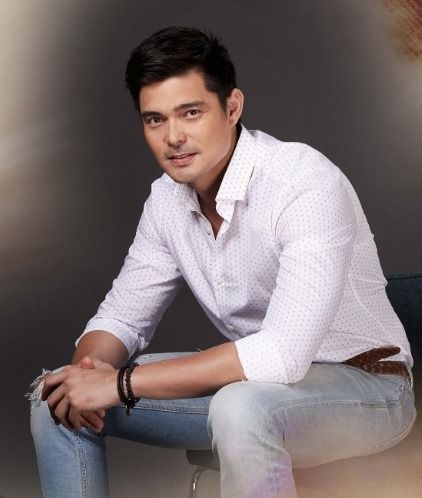 Dingdong Dantes nhận vai đại úy Yoo của Hậu Duệ Mặt Trời
