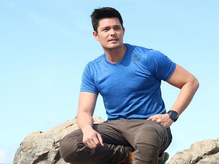 Dingdong Dantes nhận vai đại úy Yoo của Hậu Duệ Mặt Trời