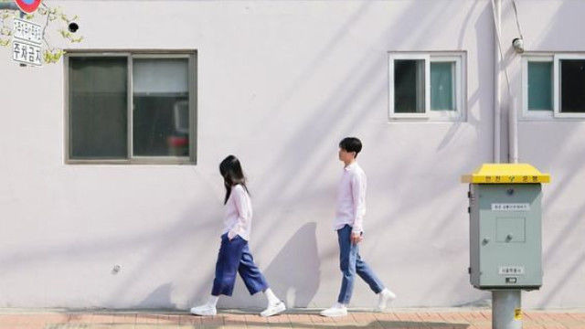 Đôi khi gặp gỡ chỉ cần một giây, nhưng để bên nhau lại cần cả đời