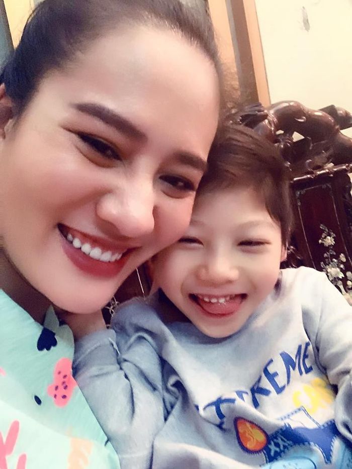 Đời lắm truân chuyên của dàn diễn viên phụ Về nhà đi con