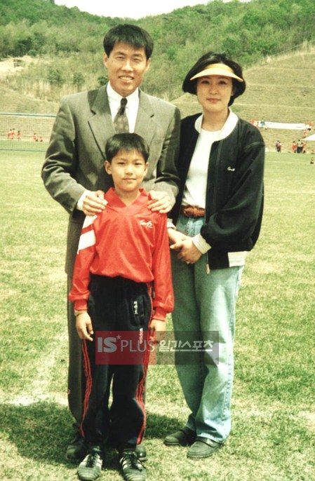 Đón sinh nhật tuổi 32, nhìn lại chặng đường đã đi qua của Lee Min Ho