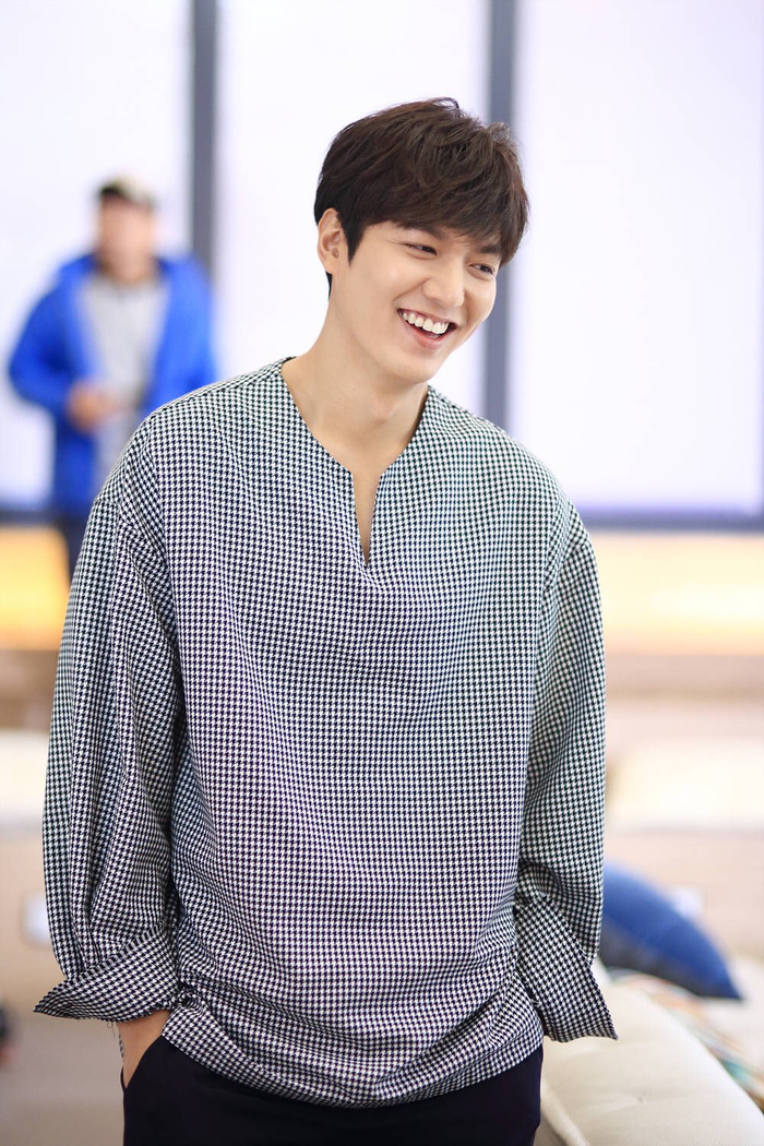 Đón sinh nhật tuổi 32, nhìn lại chặng đường đã đi qua của Lee Min Ho