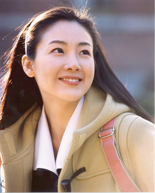Đón tuổi 44, nữ hoàng nước mắt Choi Ji Woo hạnh phúc viên mãn