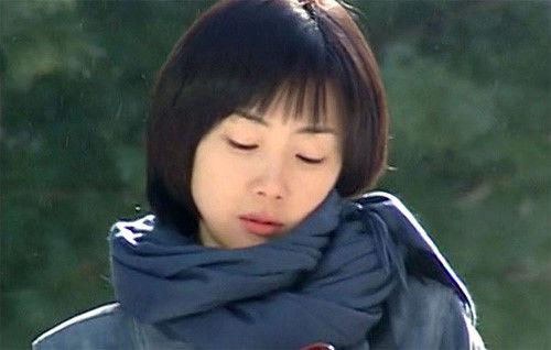 Đón tuổi 44, nữ hoàng nước mắt Choi Ji Woo hạnh phúc viên mãn