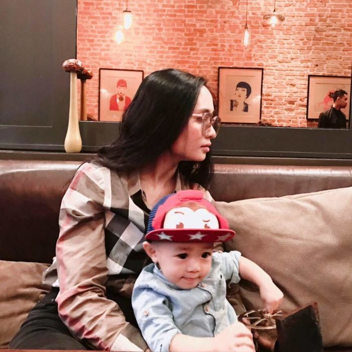 Gia thế thuộc dạng hàng khủng của các nàng Wags tuyển thủ Việt