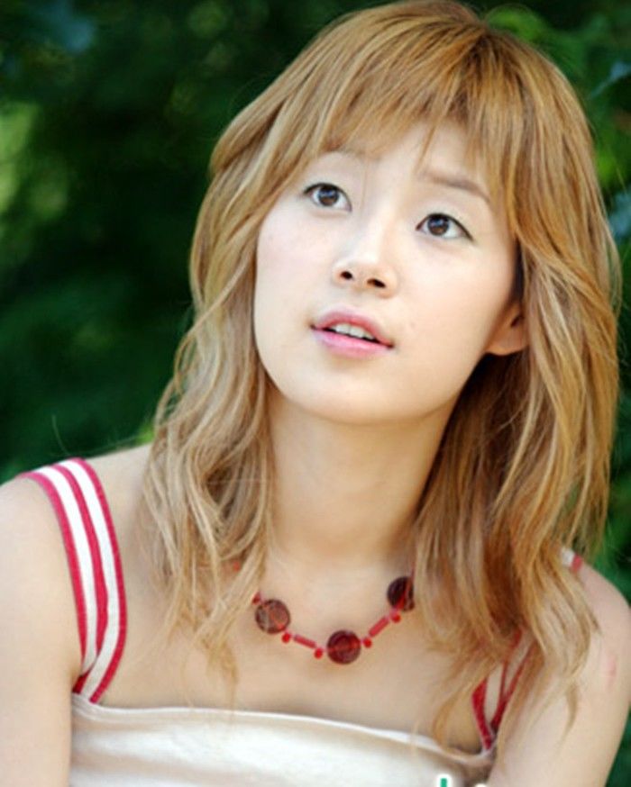 Han Ji Hye đón tuổi 35, cô dâu nhỏ xinh viên mãn với cuộc hôn nhân