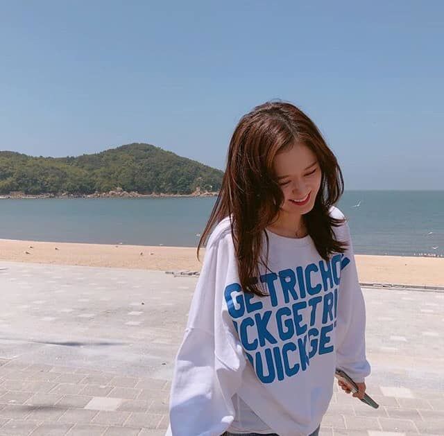 Jang Na Ra gây sốt với nhan sắc tuổi 40 trẻ như 18