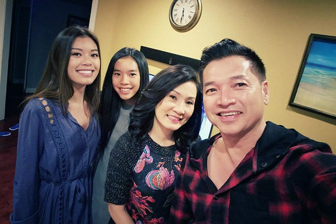 Khi chuyện tình yêu trong showbiz mong manh như gió, 10 – 20 năm gắn