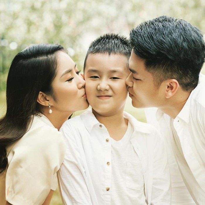 Không đoái hoài con ruột, Quách Ngọc Ngoan lại thương con của tình mới