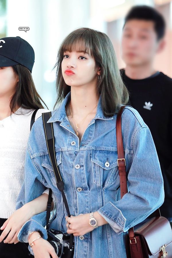 Lisa (BlackPink) là idol sở hữu street style ngầu như fashionista