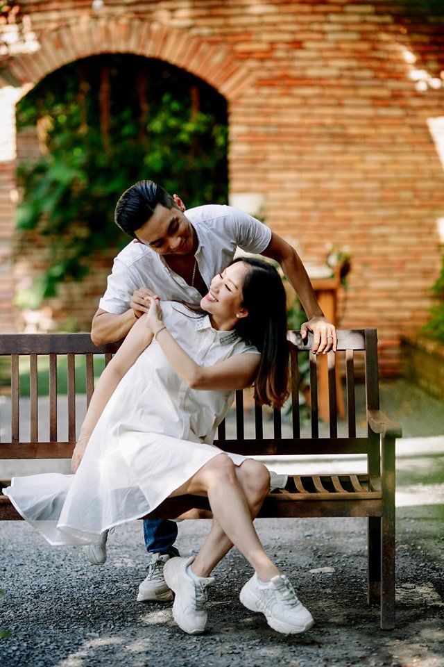 Mừng sinh nhật tuổi 26 của Phan Hiển, Khánh Thi tung bộ ảnh gia đình