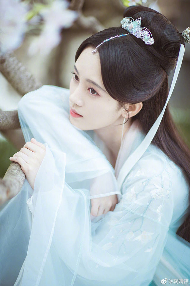 Mỹ nhân 4000 năm có một chinh phục showbiz sau 6 năm gia nhập