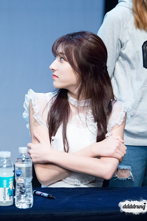 Netizen bình chọn top idol nữ có sống mũi đẹp nhất Kpop