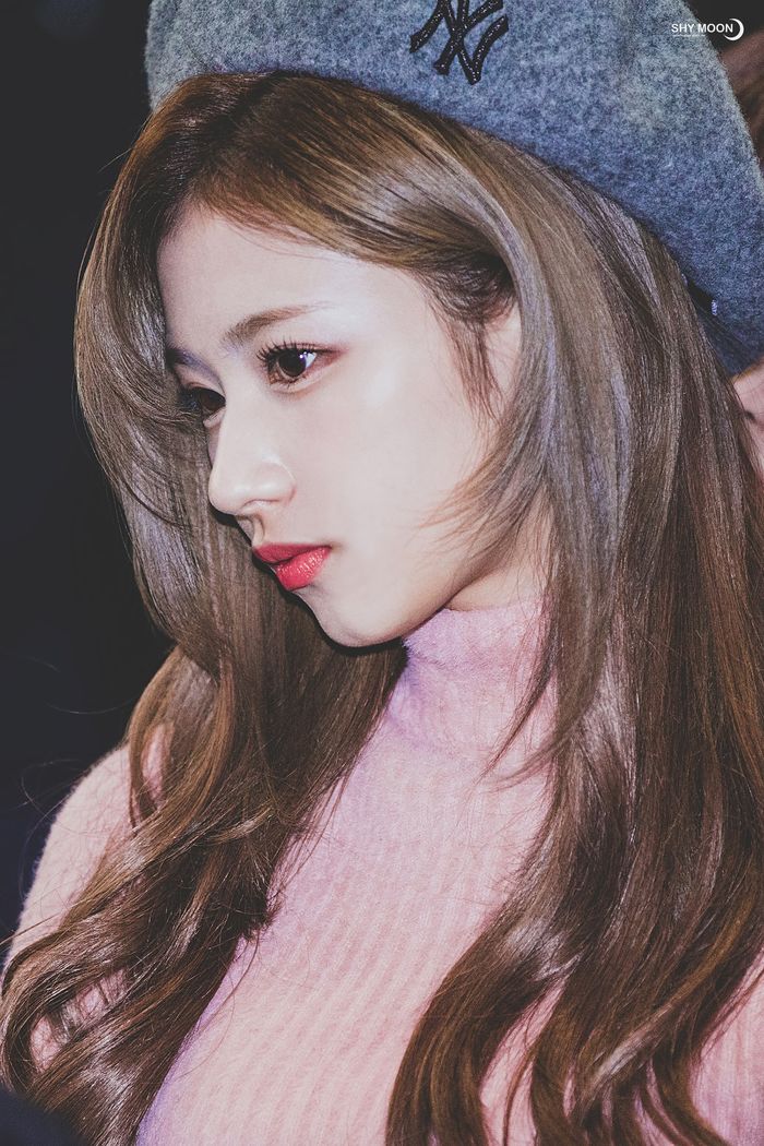 Netizen bình chọn top idol nữ có sống mũi đẹp nhất Kpop