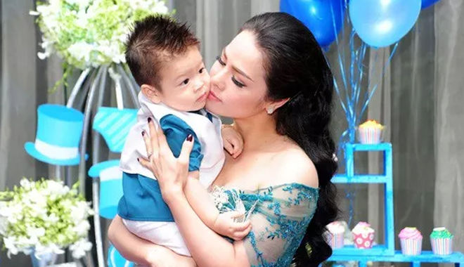 Nhật Kim Anh: Tôi ly hôn 3 năm và đang tranh chấp với chồng