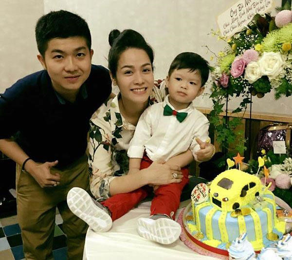 Chỉ 1 tháng Vbiz vướng 3 vụ ly hôn ồn ào
