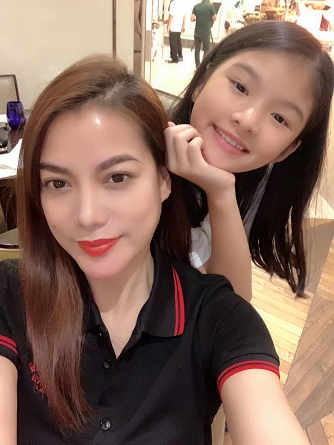 Nhóc tỳ nhà sao Việt càng lớn càng xinh, bé nhà nào cũng có tố chất mỹ