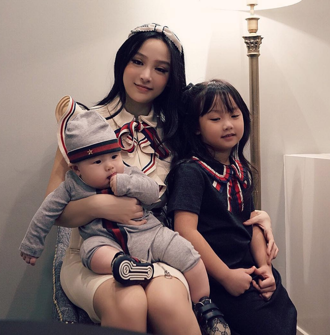 Nhóc tỳ nhà sao Việt càng lớn càng xinh, bé nhà nào cũng có tố chất mỹ