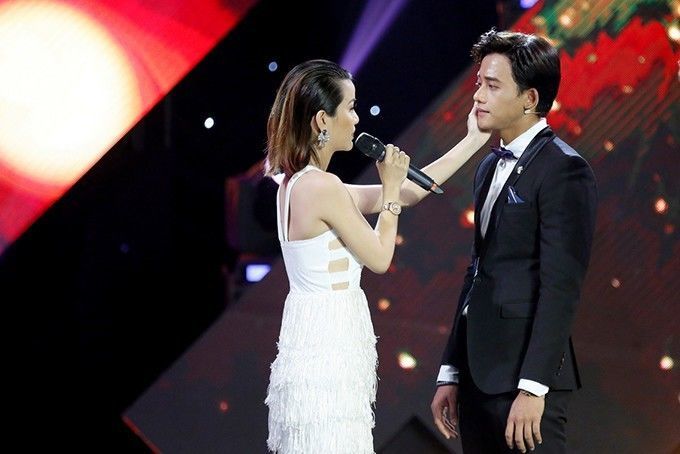Những màn từ chối tình cảm trên sóng truyền hình của sao Việt