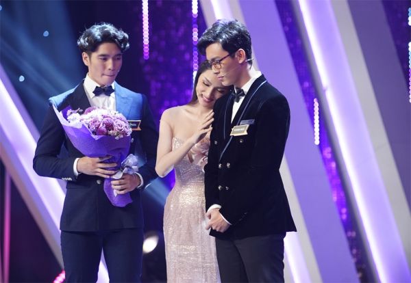 Những màn từ chối tình cảm trên sóng truyền hình của sao Việt