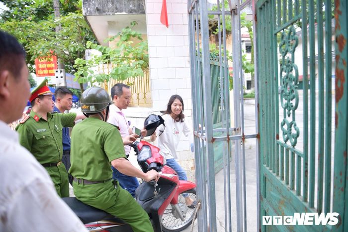 Những thí sinh “đặc biệt” trong ngày thứ 2 kỳ thi THPT 2019