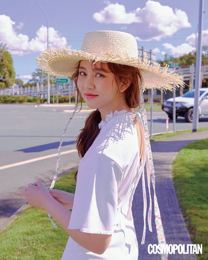 Ở tuổi 20 Kim So Hyun trưởng thành từ nhan sắc đến diễn xuất