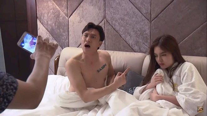 Quốc Trường nói gì khi diễn cảnh nhaỵ cảm với hot girl Về nhà đi con?