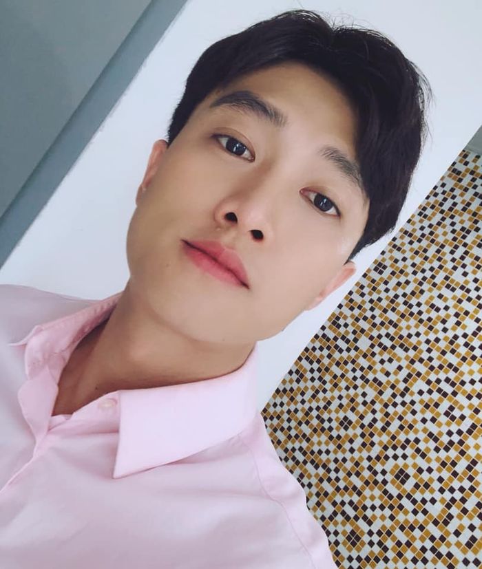 Quốc Trường Về Nhà Đi Con đích thị là pink boy mới nổi của Vbiz