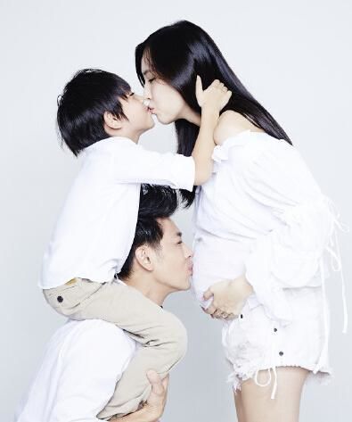 Sao Hoa Ngữ kết hôn với tình đầu: Người viên mãn hạnh phúc, người tan