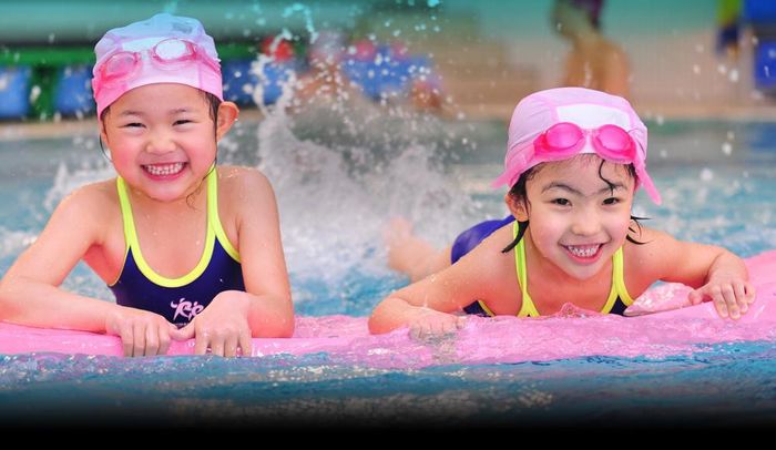 Bé trai tử vong khi đi công viên nước: Những điều cha mẹ cần lưu ý