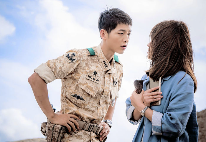 Song Hye Kyo - Phạm Băng Băng: Sinh một năm, chia tay một lúc và những