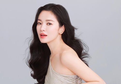 Song Joong Ki đệ đơn ly hôn, netizen Hàn đổ lỗi cho Song Hye Kyo?