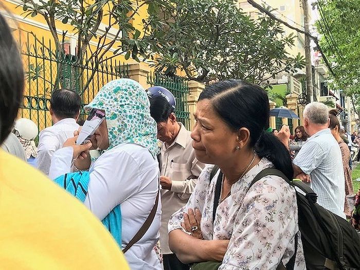 Sau 90 phút làm bài thi môn Toán, nhiều sĩ tử tự tin đạt điểm 8, 9