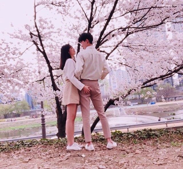 Thực tế chứng minh, muốn cưa trai đẹp cứ phải mặt dày trước đã