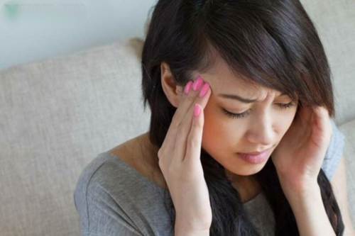 Thường xuyên bị chóng mặt, choáng váng hãy làm theo cách này sẽ khỏi