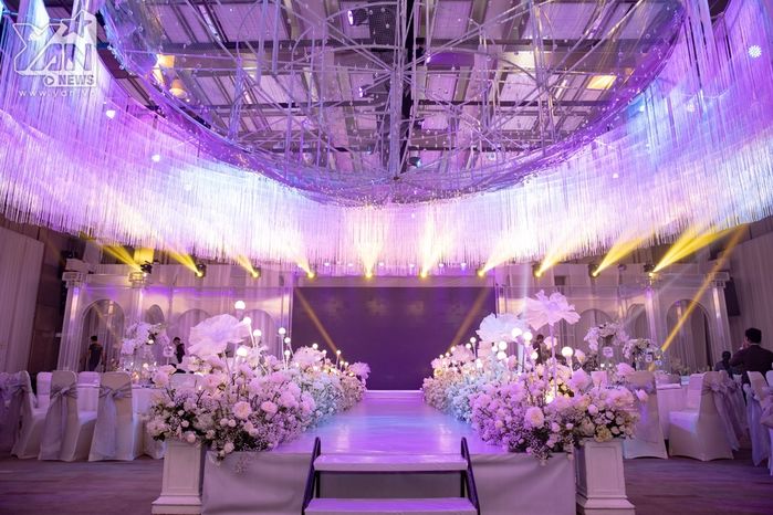Tiệc cưới đẳng cấp, lung linh như cổ tích của nhạc sĩ Dương Khắc Linh