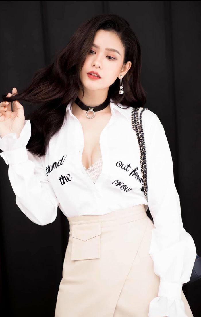 Trương Quỳnh Anh ngày càng đẹp ra trong khi chồng cũ lại gầy gò