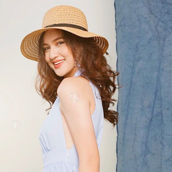 Tử vi thứ Bảy (15/06): Bạch Dương tình cảm viên mãn