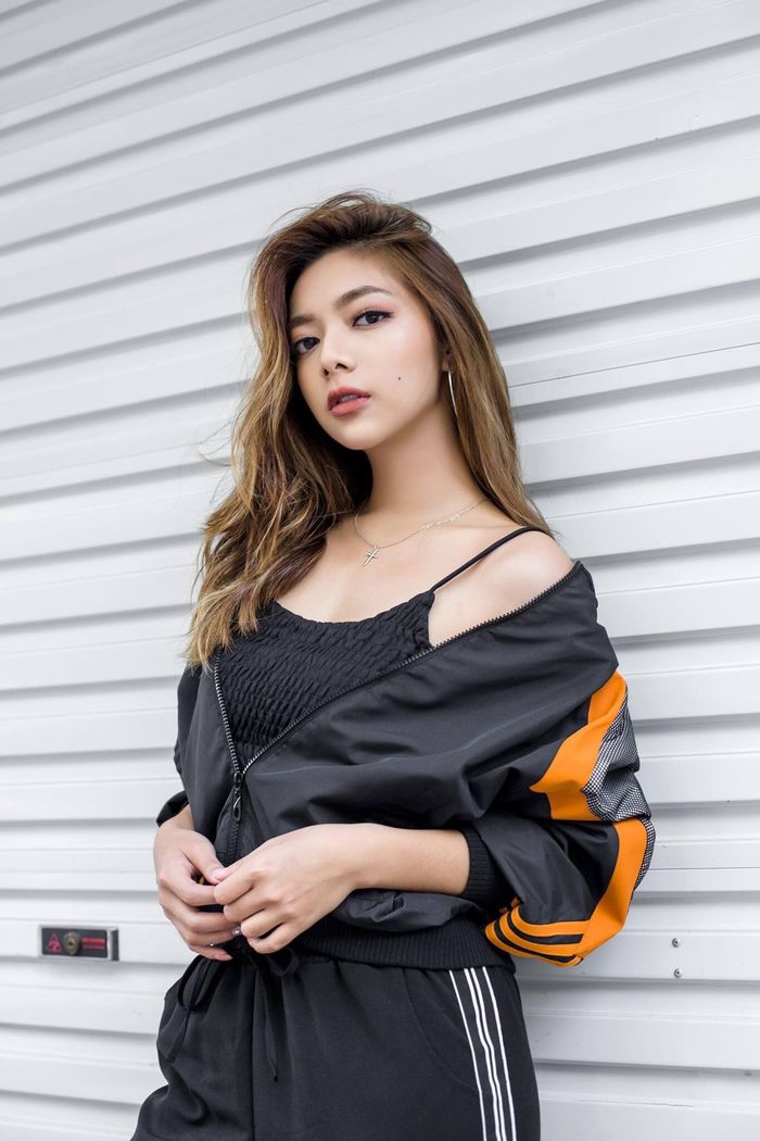 Tử vi thứ Bảy (15/06): Bạch Dương tình cảm viên mãn
